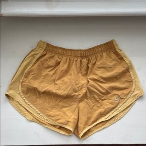 Classic Nike Dri-Fit Tempo Shorts